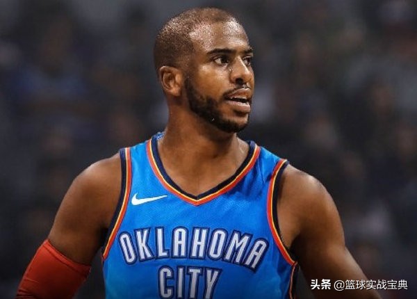 掌握NBA球员必备跳投技巧：臀部下压与脚跟抬起的关键步骤