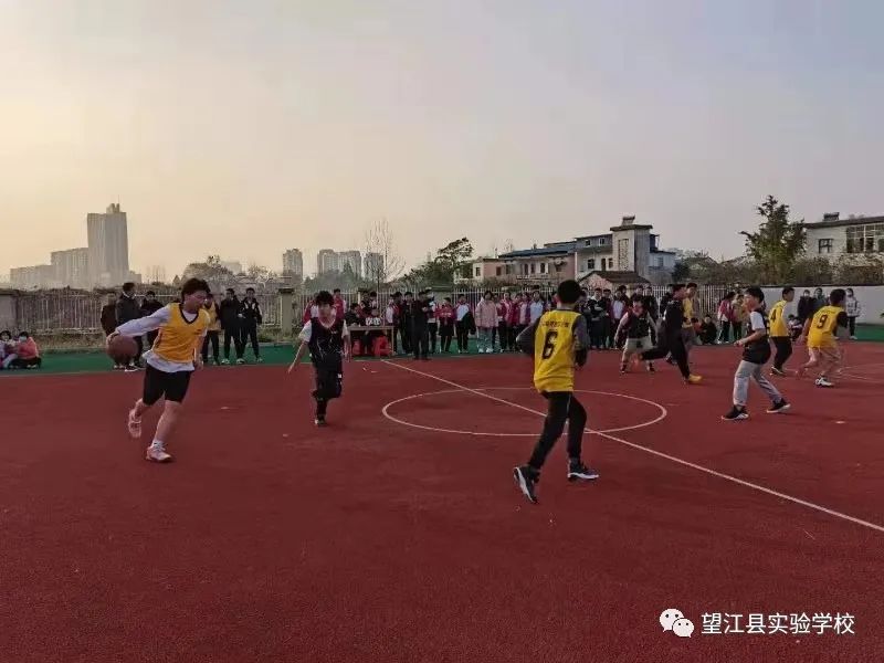 学校举办篮球比赛_投篮比赛开始了_某校八年级要举行篮球投篮比赛