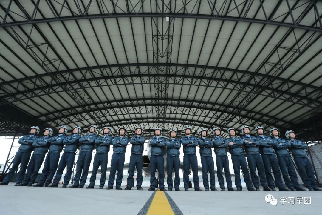 雷霆战神满级紫色在哪获取_雷霆战神有什么用_雷霆战神战纹搭配