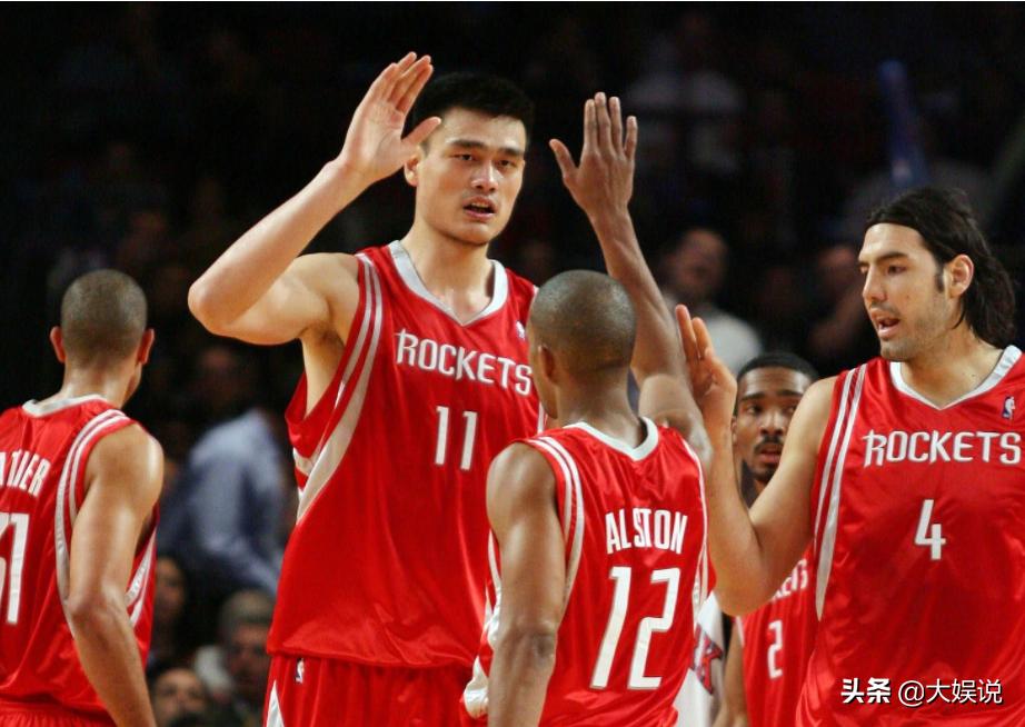 姚明：中国篮球巨星与NBA生涯的辉煌与遗憾，为何未获总冠军？