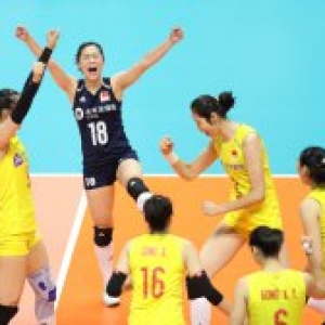 中国在国际排联女排世界杯上连续7连胜以3-0战胜