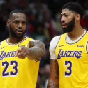 NBA常规赛高清直播：湖人vs掘金 詹皇浓眉蓄力反