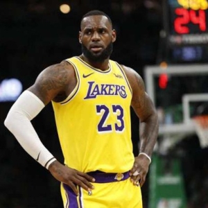 2019年9月17日 全景NBA 詹姆斯追帽集锦