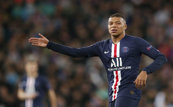 世界杯法国对_卡塔尔世界杯法国对阵阿根廷 姆巴佩梅西终极对决 法国卫冕冠军挑战魔咒