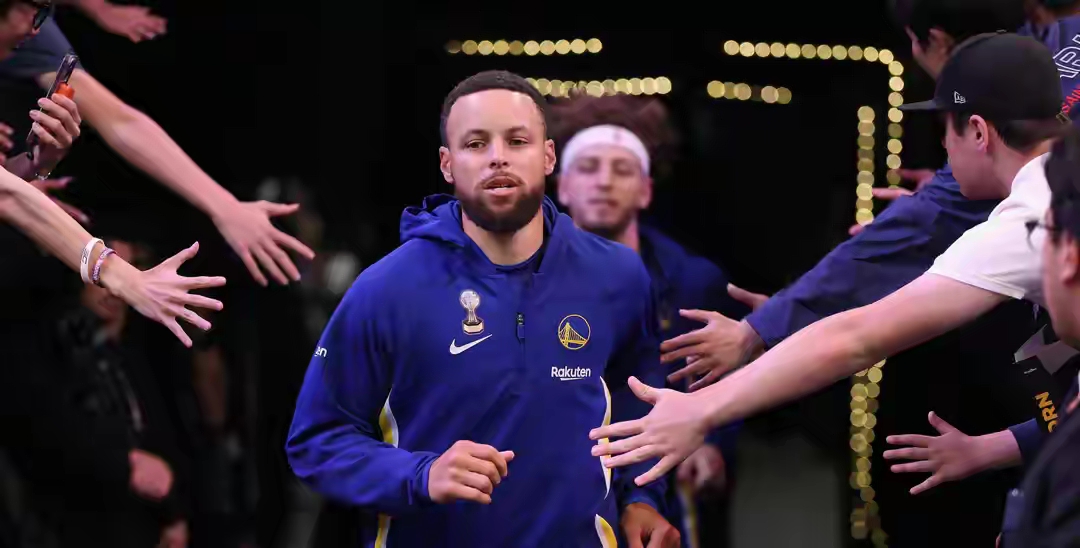 nba现役薪资_NBA球员薪资暴涨趋势_库班预测年薪1亿美元超级合同