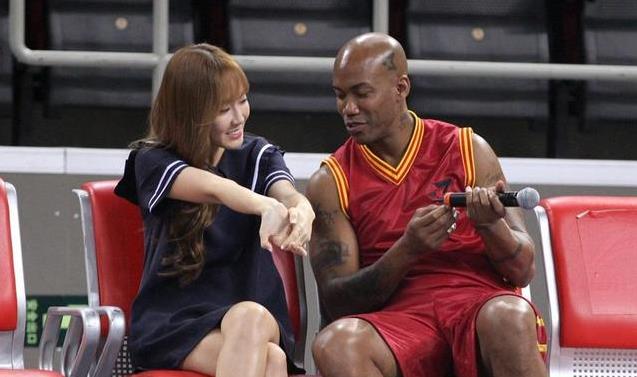 马布里NBA和CBA收入差距分析_马布里在cba工资_:NBA球员工资对比CBA球员工资