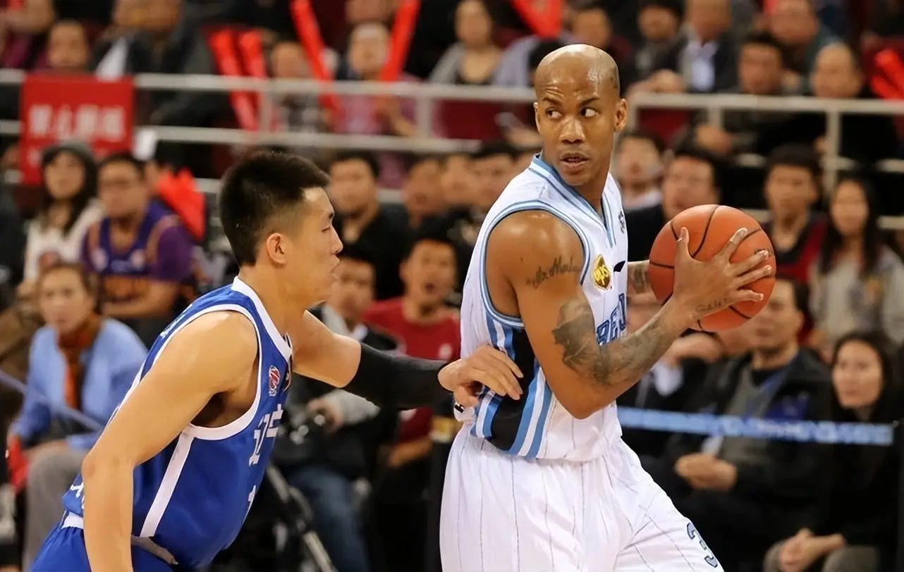 马布里 CBA 生涯 总薪水_马布里 NBA 与 CBA 薪水对比_马布里在cba工资