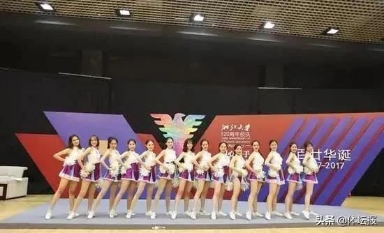 CBA啦啦队大赛冠军_上海cba啦啦队_浙江蕞红啦啦队