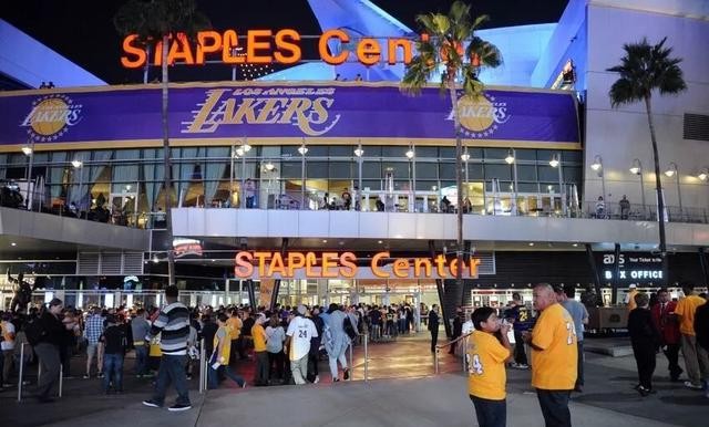 NBA现场观赛成本_季后赛门票价格分析_nba球场多少钱