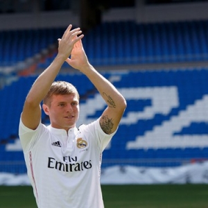 2025年NBA全明星赛新变革：詹姆斯21次首发创纪录，库里主场出战