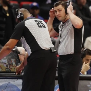 NBA暂停时间1分15秒？规则改到让你尖叫，球迷直呼过瘾