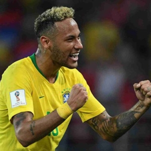 玩NBA 2K15 MC球队，这捏脸问题多，你还能忍吗？